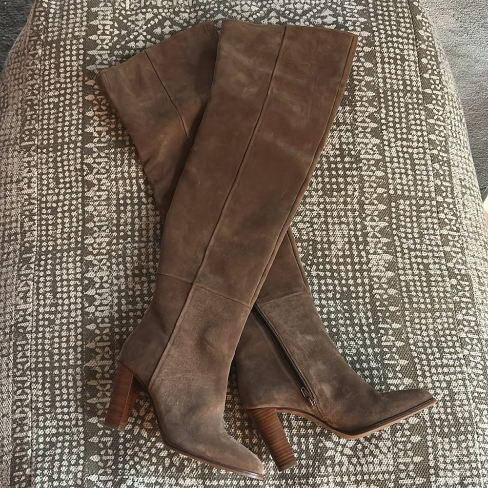 Sezane NIB Taupe Anaelle Over-the-Knee Suede Boots